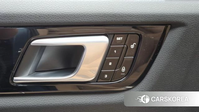 Porsche Cayenne (PO536) id 4471384 из Кореи 26