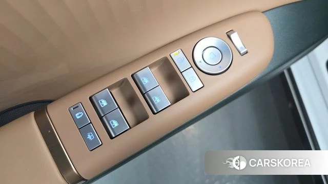 Hyundai Grandeur Hybrid (GN7) id 4879951 из Кореи 26