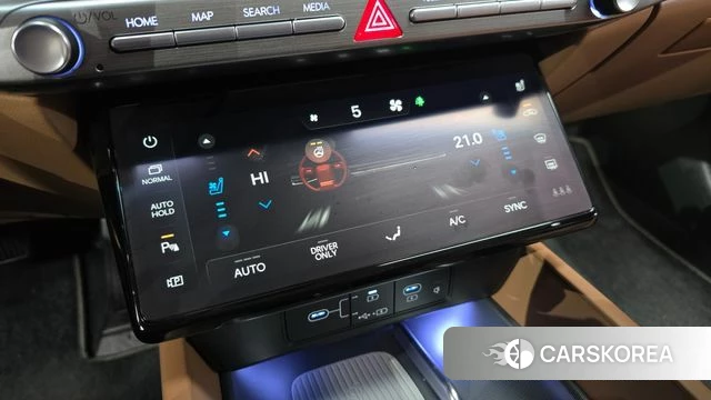 Hyundai Grandeur Hybrid (GN7) id 4223403 из Кореи 26