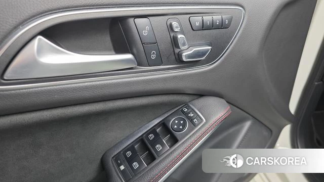 Mercedes-Benz A-Class W176 id 4633258 из Кореи 26