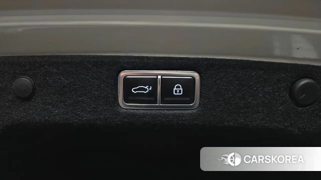 Hyundai Grandeur (GN7) id 4292110 из Кореи 26