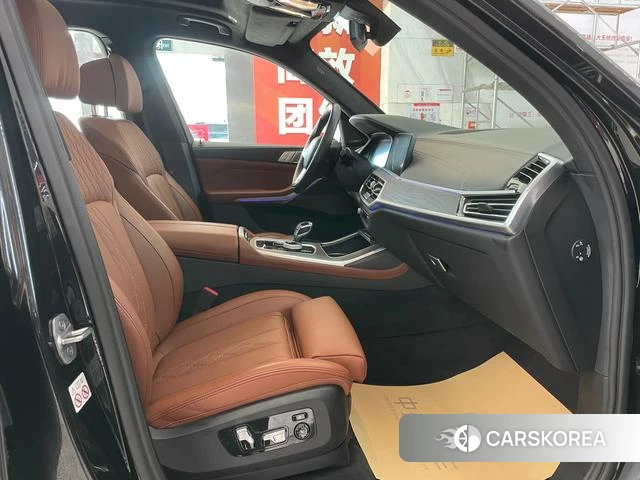 BMW X7 id 3857638 из Китая 26