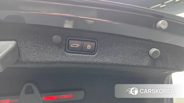 Hyundai The New Grandeur IG Hybrid id 4284449 из Кореи 26