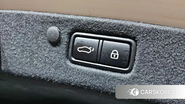 Hyundai The New Grandeur IG Hybrid id 4900188 из Кореи 26