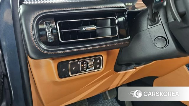 Lincoln Aviator 2nd generation id 4428338 из Кореи 26