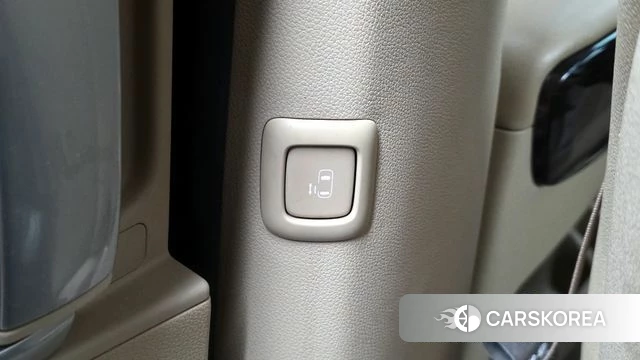 Kia The New Carnival id 4429873 из Кореи 26