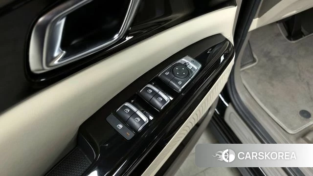 Kia Carnival 4th generation id 4231144 из Кореи 26