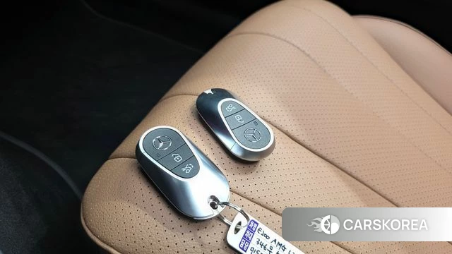 Mercedes-Benz E-Class W214 id 4499229 из Кореи 26