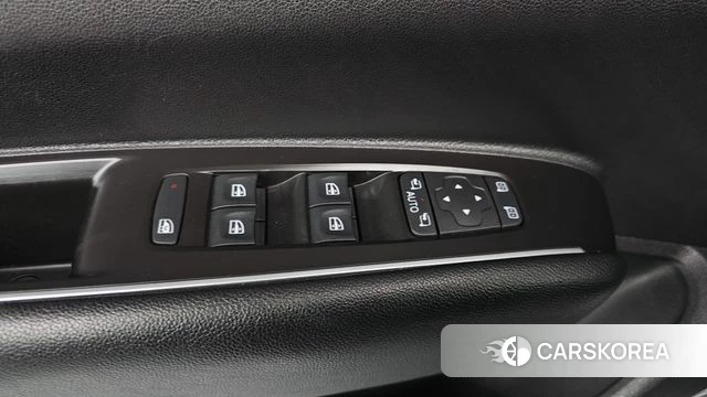 Renault Korea (Samsung) The New QM6 id 4741132 из Кореи 26