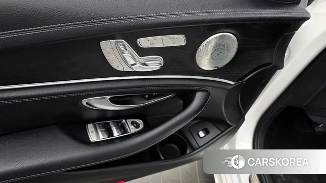Mercedes-Benz E-Class W213 id 4415517 из Кореи 26