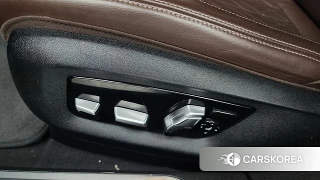 BMW 7 Series (G11) id 4525055 из Кореи 26
