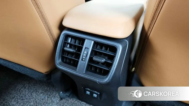 Lexus UX250h id 4667445 из Кореи 26
