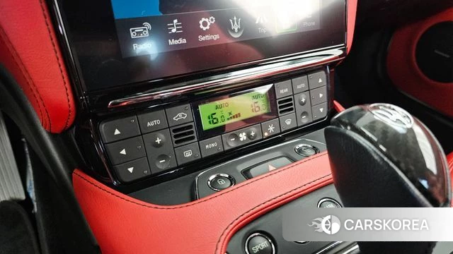 Maserati GranTurismo id 4188165 из Кореи 26