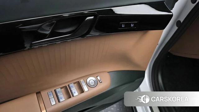 Hyundai Grandeur (GN7) id 4322474 из Кореи 26