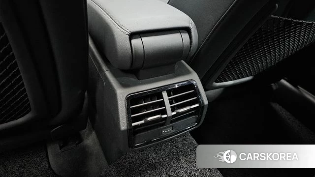 Audi Q3 (F3) id 4519457 из Кореи 26