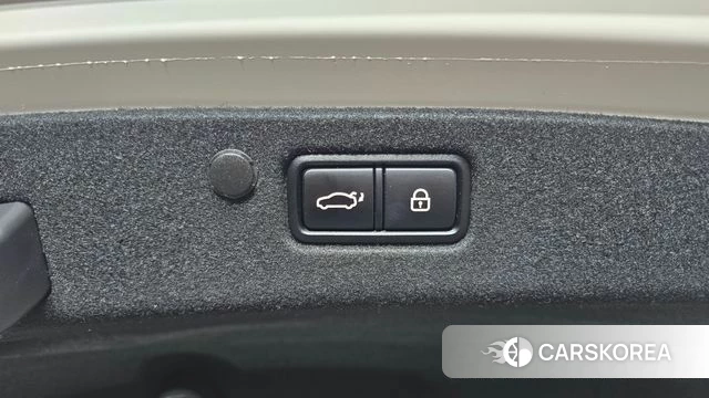 Hyundai The New Grandeur IG Hybrid id 4899409 из Кореи 26