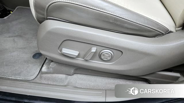 Kia Carnival 4th generation id 4361801 из Кореи 26