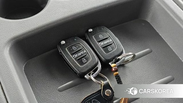 Hyundai The New Grand Starex id 4924150 из Кореи 26
