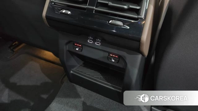 BMW 5 Series (G60) id 4870542 из Кореи 26