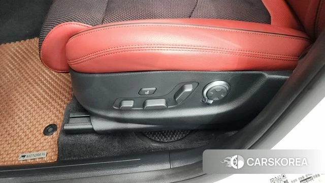 Genesis GV70 id 4355496 из Кореи 26