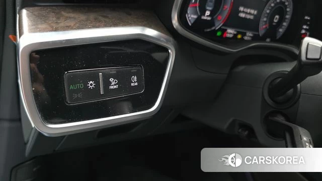 Audi A7 (4K) id 4609817 из Кореи 26