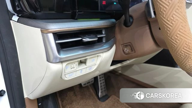 Hyundai Grandeur Hybrid (GN7) id 4329619 из Кореи 26