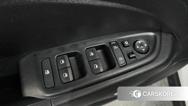 Hyundai Venue id 4423238 из Кореи 26