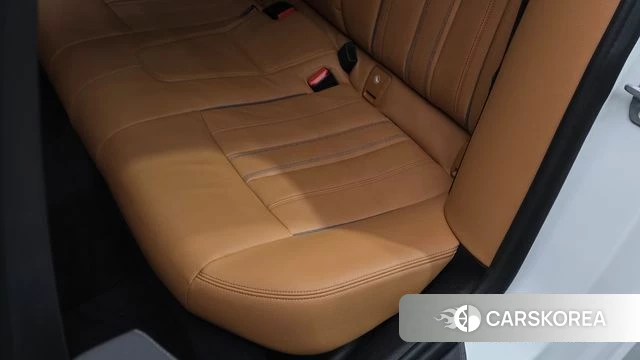 BMW 5 Series (G30) id 4361057 из Кореи 26