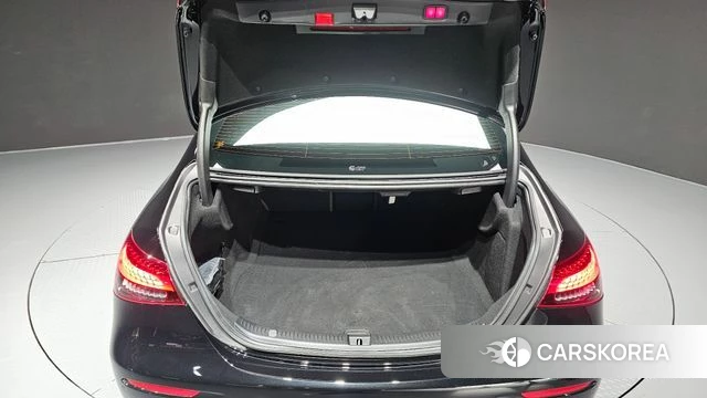 Mercedes-Benz E-Class W213 id 4697195 из Кореи 26