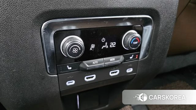 Chevrolet Server Van id 4593224 из Кореи 26