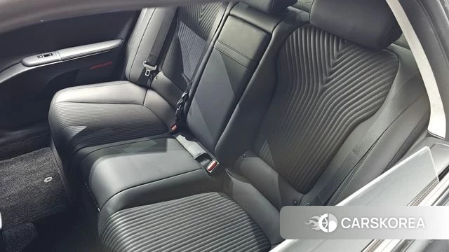 Hyundai Grandeur Hybrid (GN7) id 4427936 из Кореи 26
