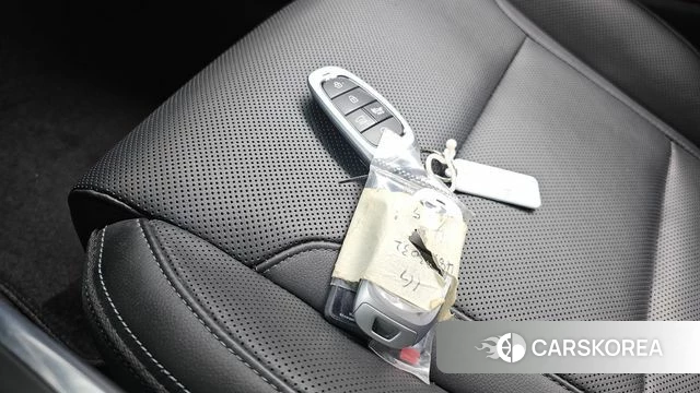 Hyundai The New Grandeur IG id 4657035 из Кореи 26
