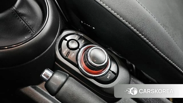 Mini Cooper id 4848829 из Кореи 26