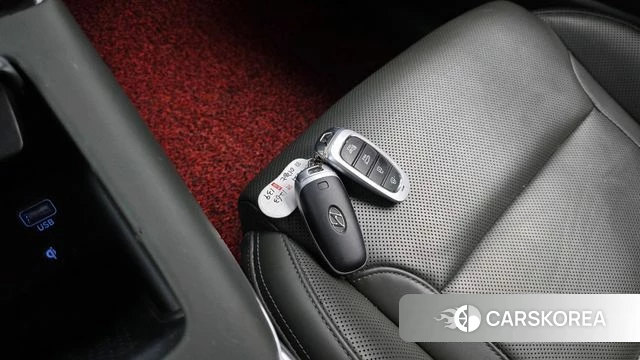 Hyundai The New Grandeur IG id 4396609 из Кореи 26