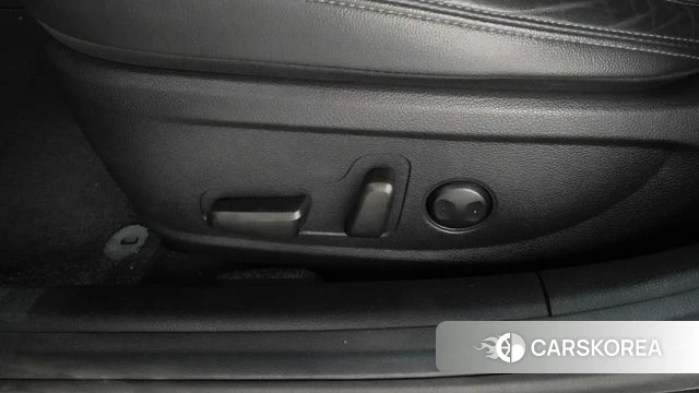 Hyundai The New Grandeur IG id 4750638 из Кореи 26