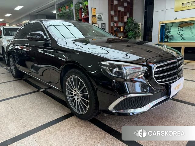 Mercedes-Benz E-class id 4258359 из Китая 26