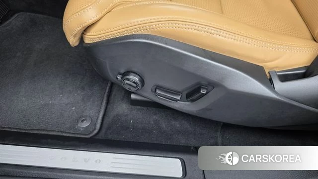 Volvo XC60 second Generation id 4604277 из Кореи 26