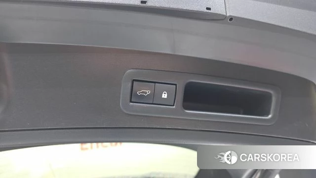 Lexus UX250h id 4351065 из Кореи 26