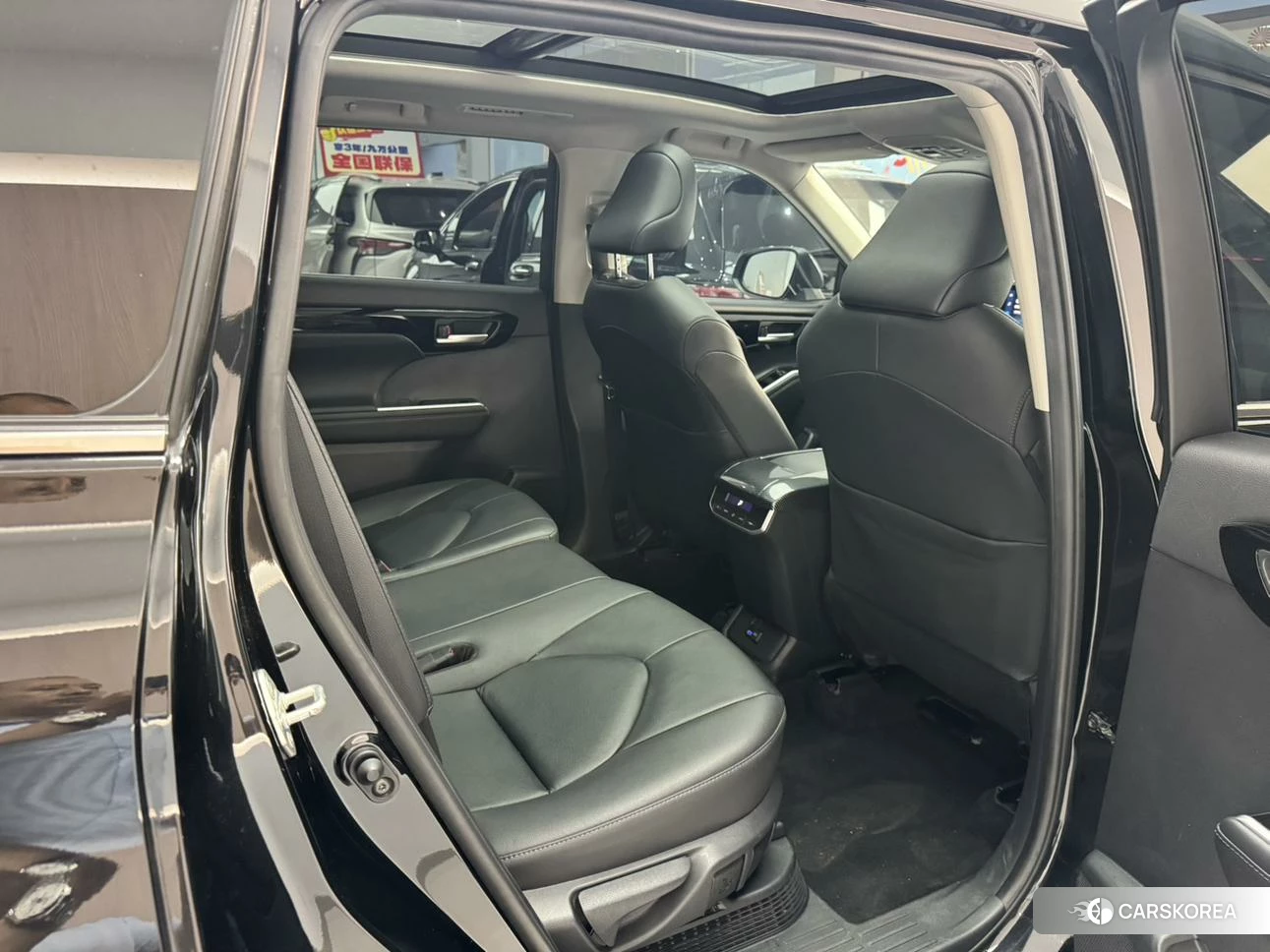 Toyota Highlander id 4493099 из Китая 26