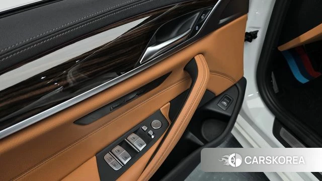 BMW 5 Series (G30) id 4202337 из Кореи 26