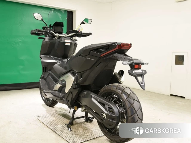 Honda X-ADV 750 id 3950001 из Японии 26