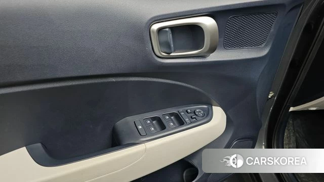 Hyundai Venue id 4302004 из Кореи 26