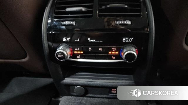 BMW 5 Series (G30) id 4457172 из Кореи 26