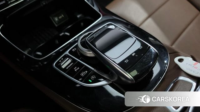 Mercedes-Benz E-Class W213 id 4775849 из Кореи 26