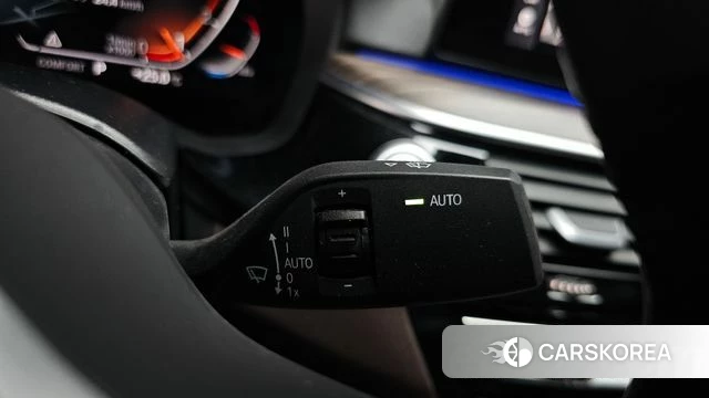 BMW 5 Series (G30) id 4594615 из Кореи 26