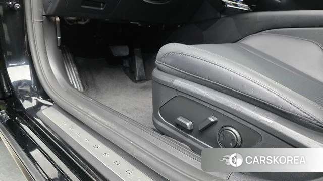 Hyundai Grandeur (GN7) id 4314926 из Кореи 26