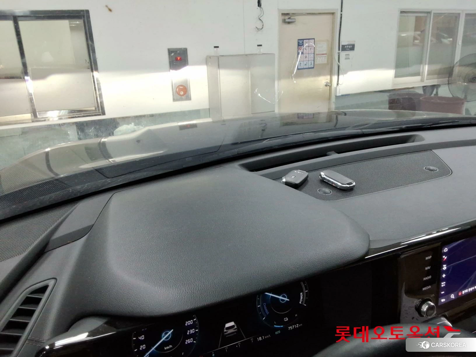 Kia Sorento Hybrid id 4902336 из Кореи 26