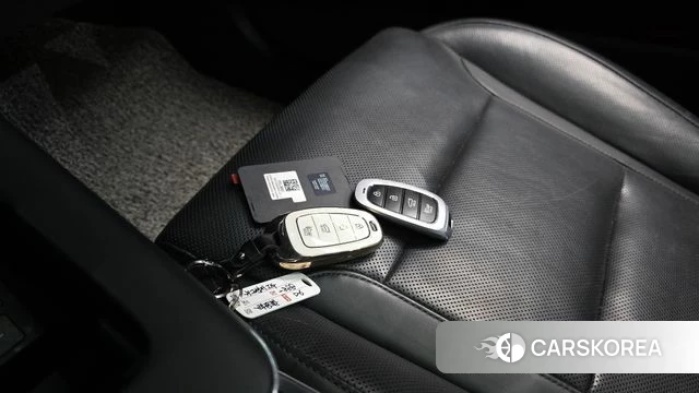 Hyundai The New Grandeur IG Hybrid id 4362250 из Кореи 26