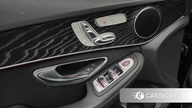 Mercedes-Benz C-Class W205 id 4620258 из Кореи 26
