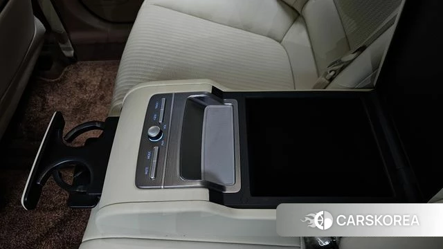 Hyundai Grandeur Hybrid (GN7) id 4480397 из Кореи 26